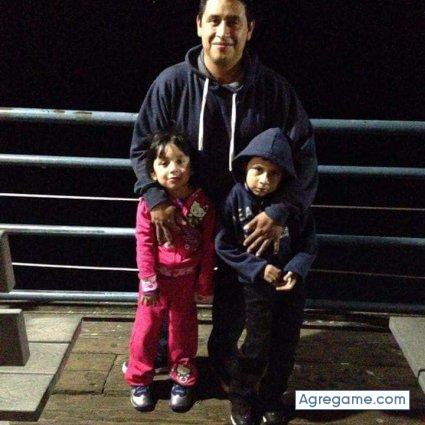 Vic523 chico soltero en 