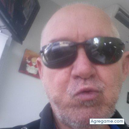 Tulloroncito chico soltero en 