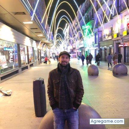 Alvarogm1 chico soltero en Cobeja