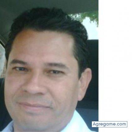 elgrande chico soltero en Casimiro Castillo