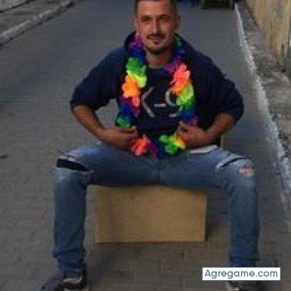 javivicente chico soltero en Cañete