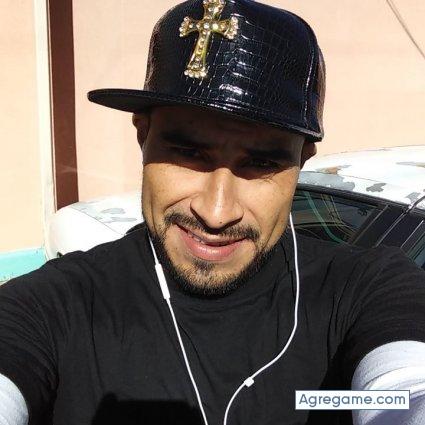 Macho3 chico soltero en Greeley