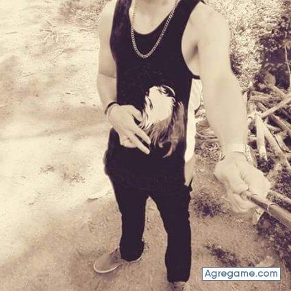 Neyzer chico soltero en Poás