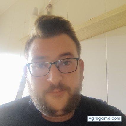 dnietds chico soltero en Vilches