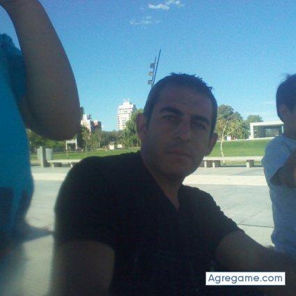 ojos76 chico soltero en Chos Malal