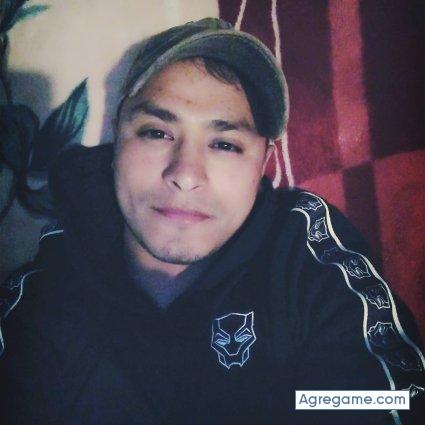 Yermano chico soltero en Laurel