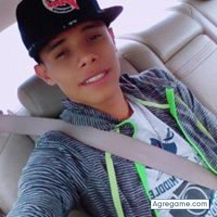 cristhianescober chico soltero en Puerto Cortez