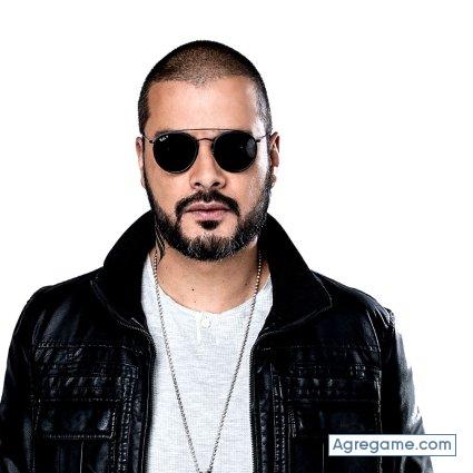 FBIamerican chico soltero en Santo Domingo Este
