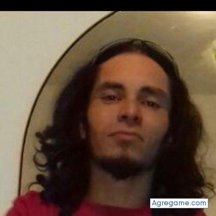 Fabian495 chico soltero en Nuevo París