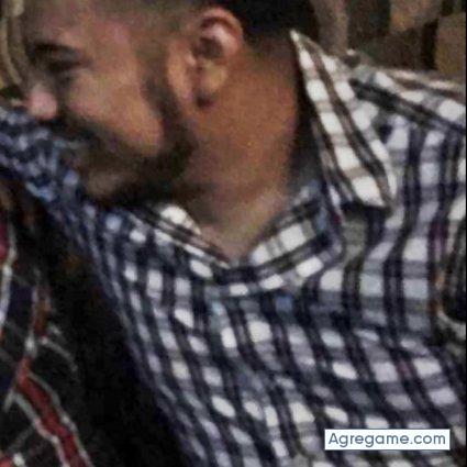 Jooe45 chico soltero en El Monte