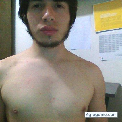 Dacotico chico soltero en Lima