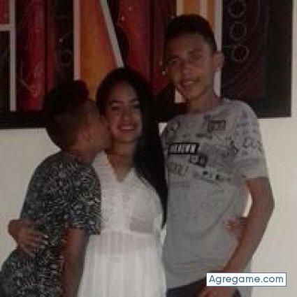 juhethariza chico soltero en Istmina