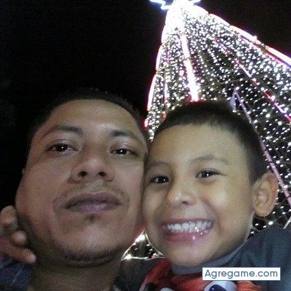 Moabel2018 chico soltero en Zacatecoluca