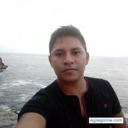 HugoAlbertoCruz chico soltero en Reforma