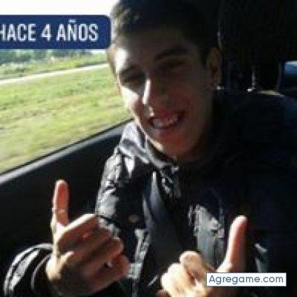 matiaquino chico soltero en Mar De Ajó