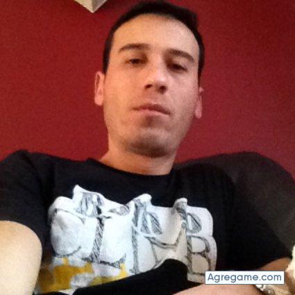 reirei chico soltero en 