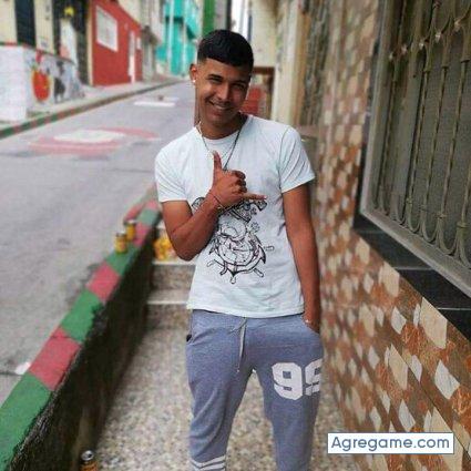 Yosmelll chico soltero en Saboyá