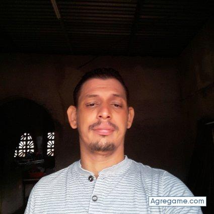 ricardoleignadier chico soltero en Aguadulce