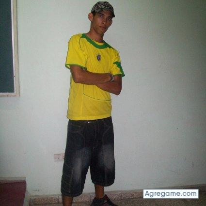 cubanocaliente chico soltero en Baracoa