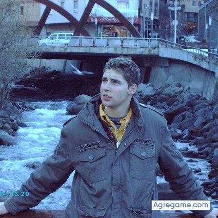 chacal21bcn chico soltero en Igualada