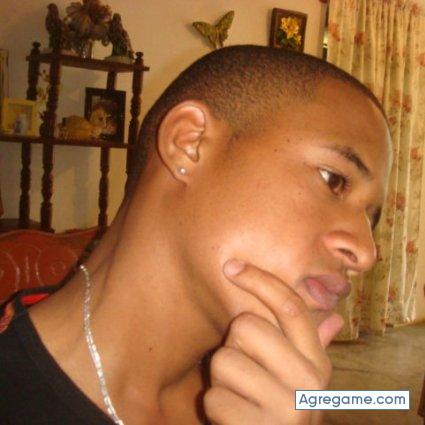 elprofeta500 chico casado en Santo Domingo