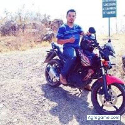 albertoesc chico soltero en Agua Caliente