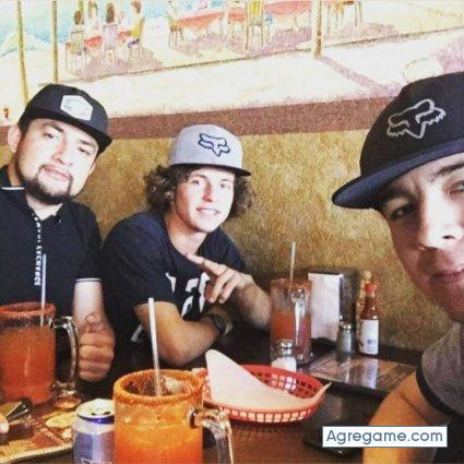 Elismain chico soltero en Oxnard