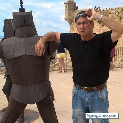 fatiq64 chico divorciado en Benejuzar