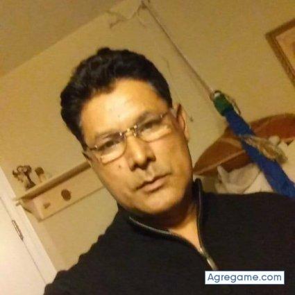 tombla chico soltero en Scott City