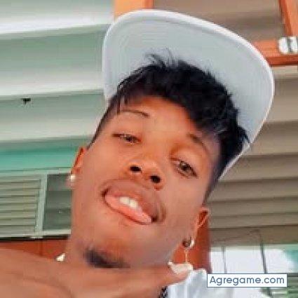 lasarobrian chico soltero en Beniel