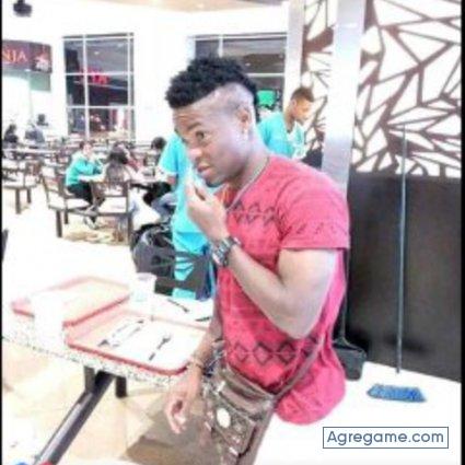 clintonapenouvor chico soltero en Ibarra