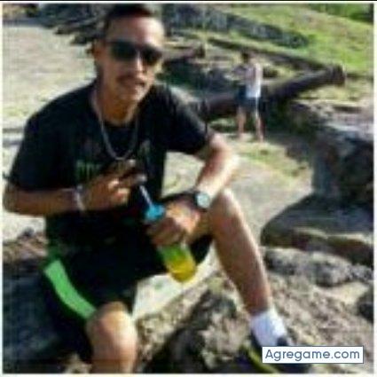 williamshot chico divorciado en Panamá