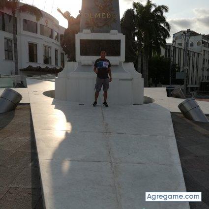 Steveenat chico soltero en Guayaquil