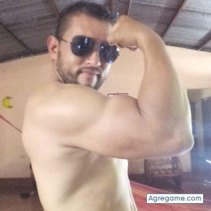 89954928 chico soltero en 