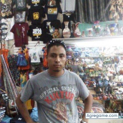 Javierbucio chico separado en García