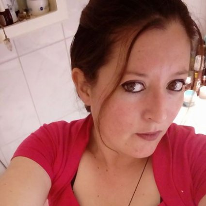 evelynpavezcatalan chica soltera en Puerto Quellón