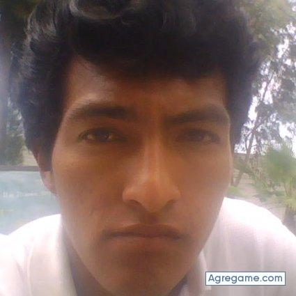 r0n4lD chico soltero en Chimbote