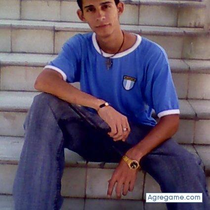 lucas25 chico soltero en Palma Soriano