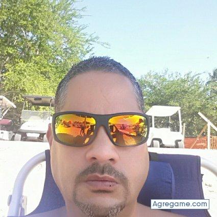 Playero50 chico soltero en 