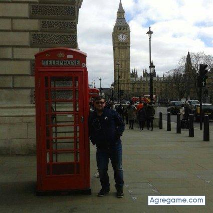 javierllopis chico soltero en Chulumani