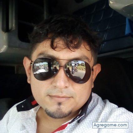 W1987 chico soltero en Coatepeque