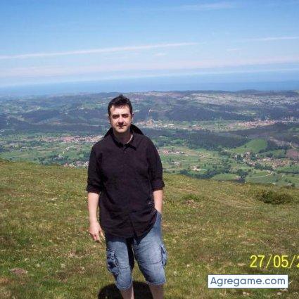 tuyyo222 chico divorciado en Renedo De Pielagos