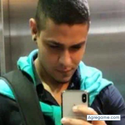 Eloyt chico soltero en O Barco