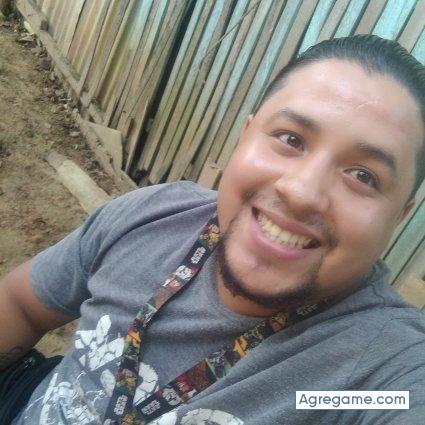 Miguelfuser chico soltero en Tarapoto