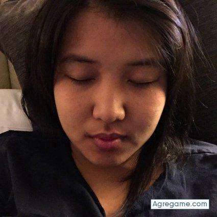 nuttbee chica soltera en Madrid