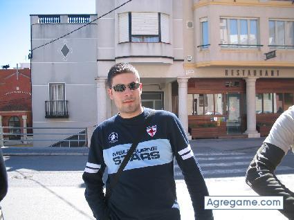 elibi23 chico soltero en Barcelona