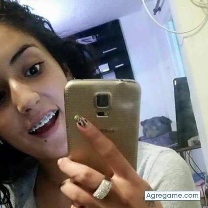 brendagomez9988 chica soltera en Betania