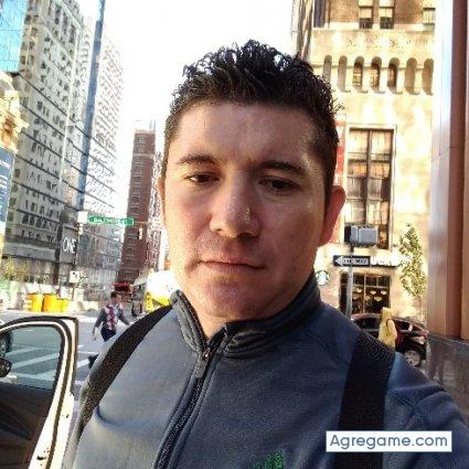 omomomom chico soltero en Owings Mills