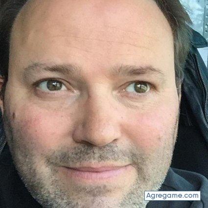 Camelote chico soltero en 