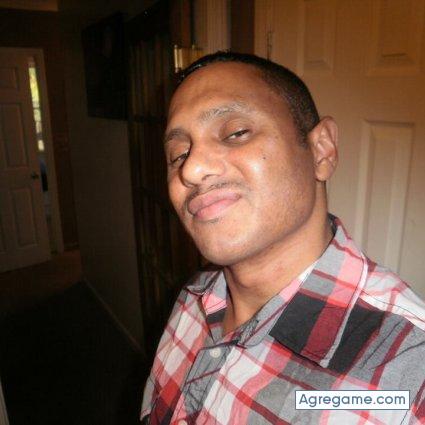 JOHNNY2015 chico soltero en Hicksville